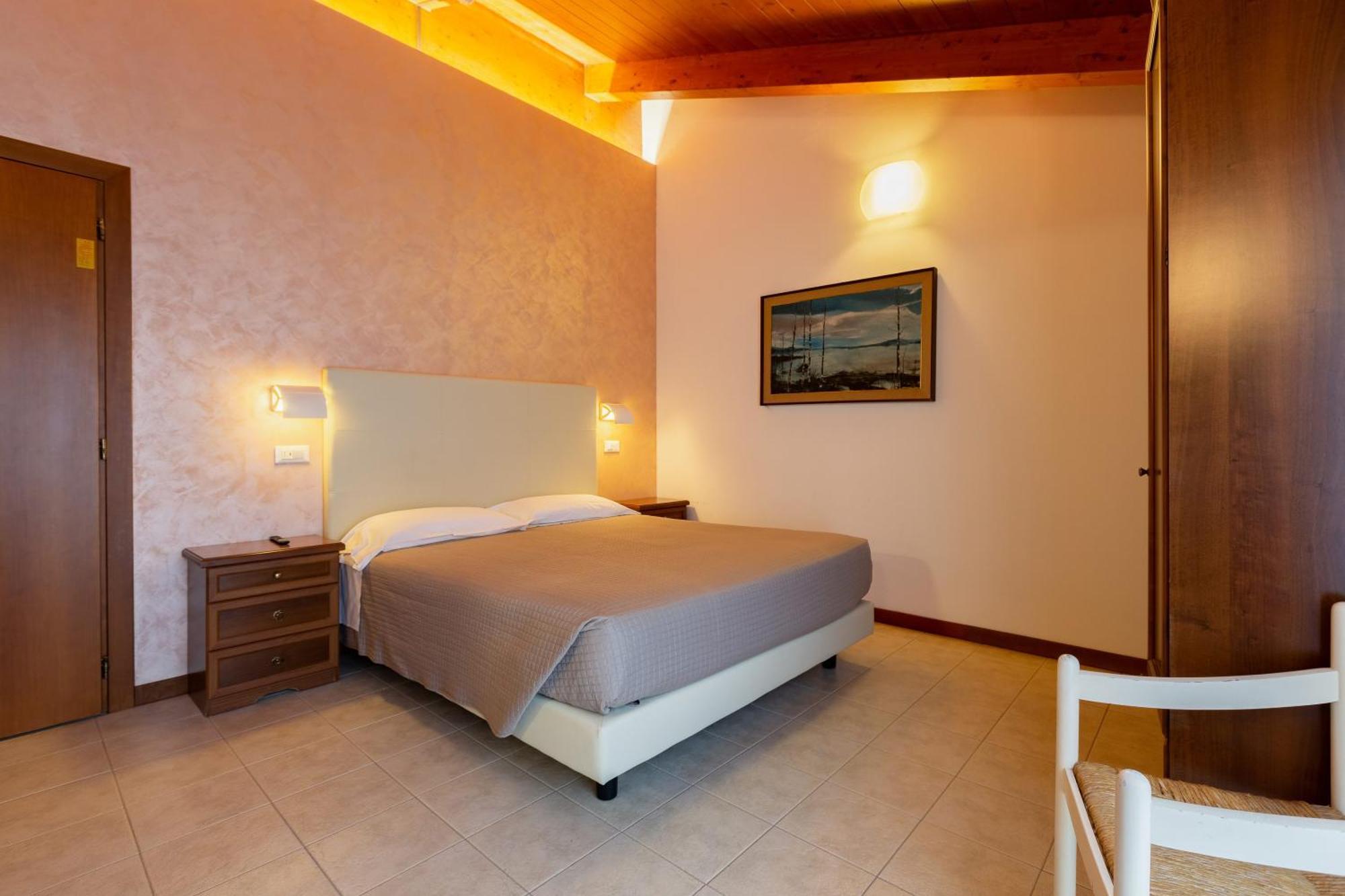 Hotel Columbia Marina Romea Zewnętrze zdjęcie