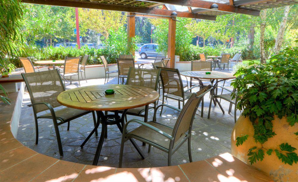 Hotel Columbia Marina Romea Zewnętrze zdjęcie